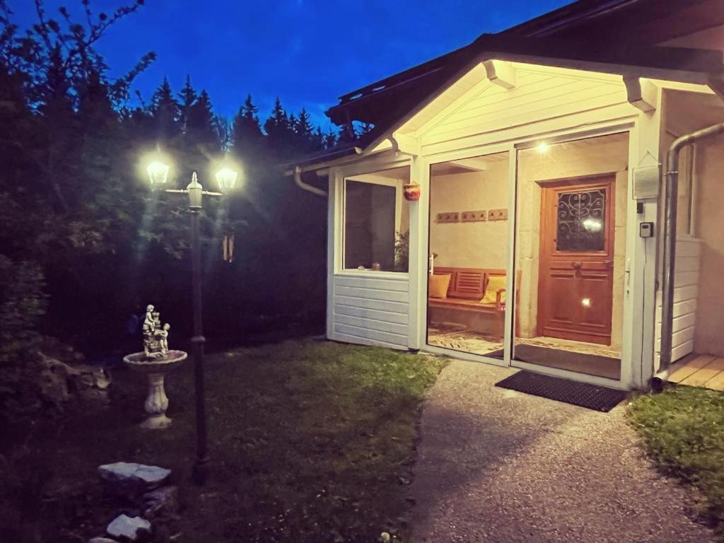 L'Ermitage De Meyriat Villa Brenod Exteriör bild