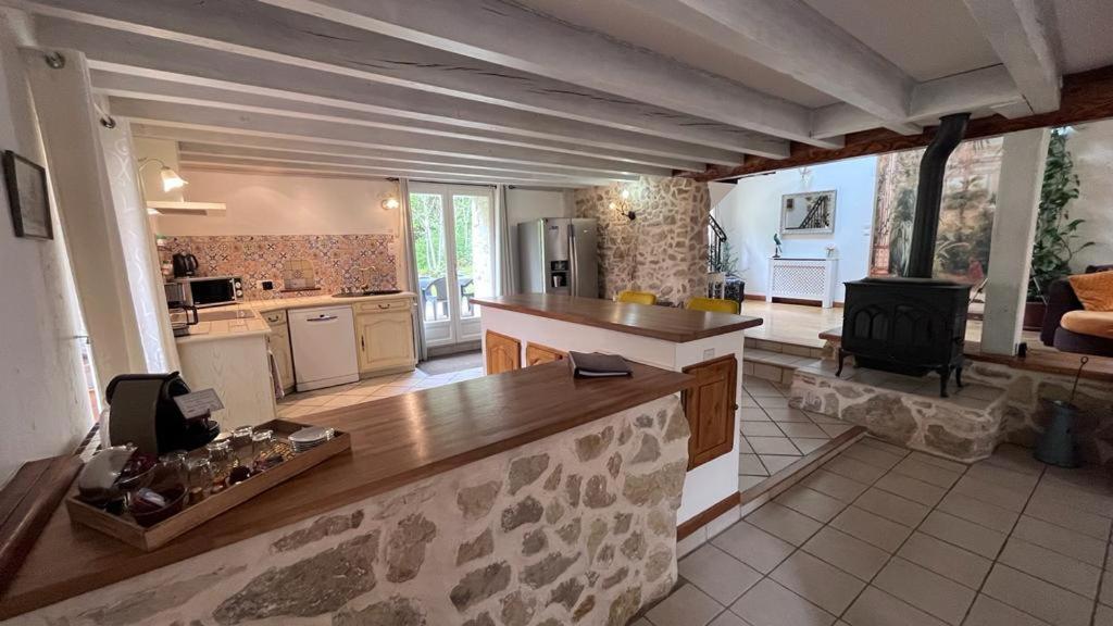 L'Ermitage De Meyriat Villa Brenod Exteriör bild